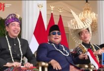 jokowi sejajar dengan prabowo